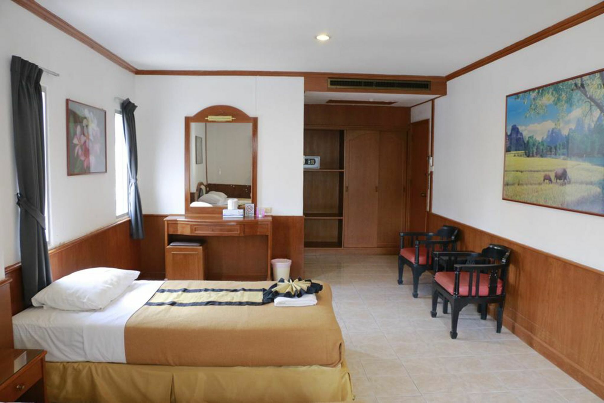 Welcome Guest House Patong Eksteriør billede